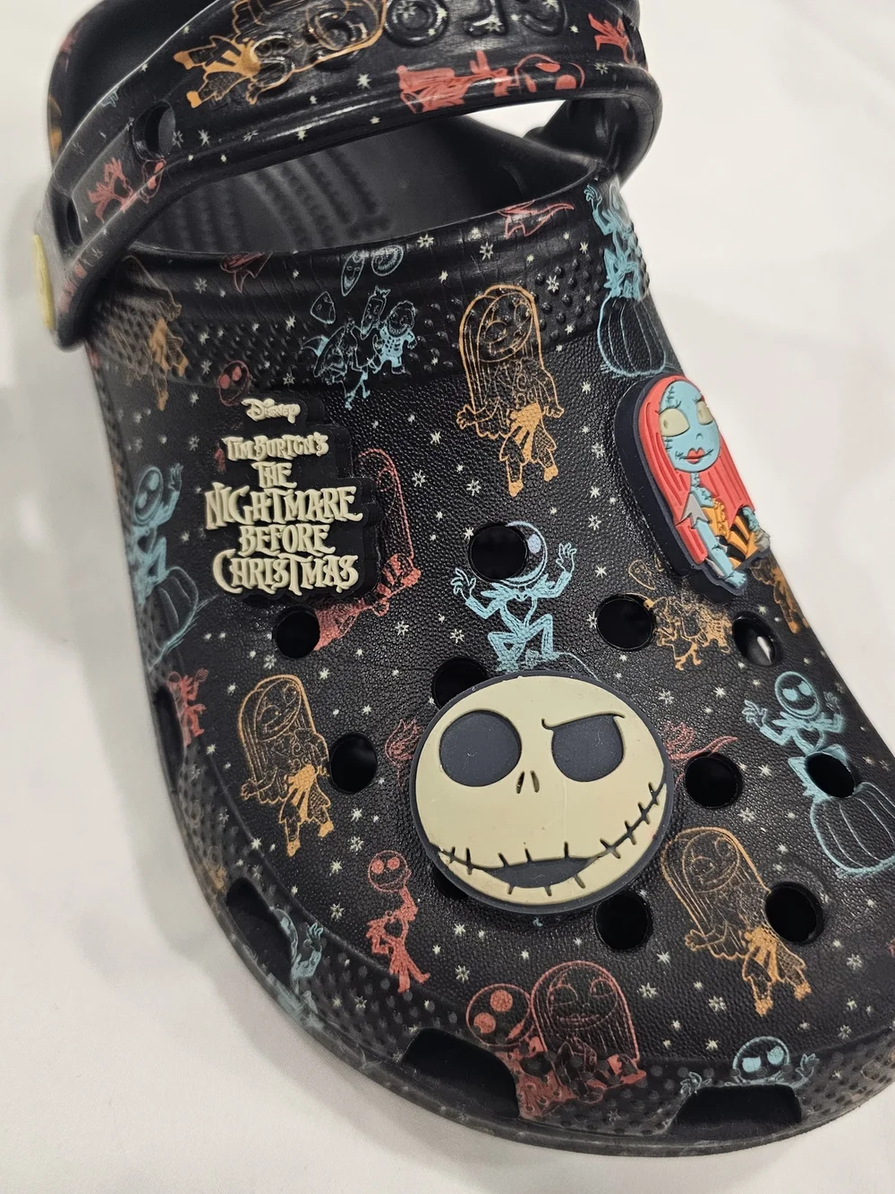 Crocs Kids Classic Disney The Nightmare Before Christmas Clogs Junior Size 4 J4